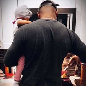 Meet your Posher, Theo